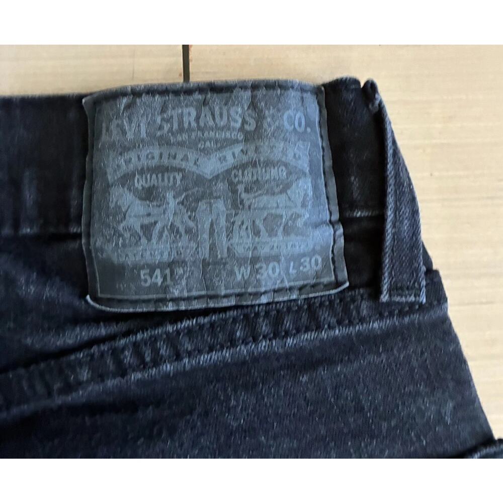 Levi's 541 Men's Size 30x30 Athletic Taper Fit Stretch Black Denim Jeans - Picture 11 of 16
